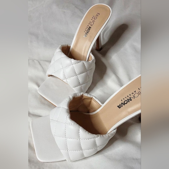 You've been waiting Heels by Fashion nova - Picture 2 of 13